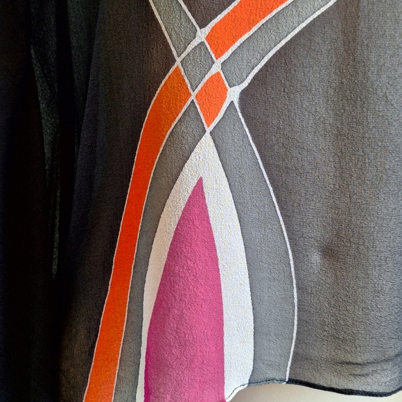 🅱️🅾️G🅾️ Pure silk color prints 2 ways blouse and scarf - Picture 12 of 14